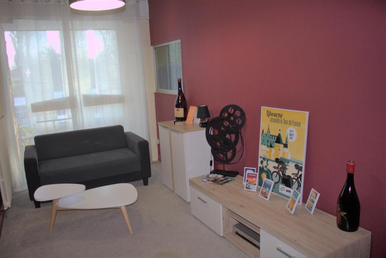 Logis Hotel Le Clement V Roquemaure  Ngoại thất bức ảnh